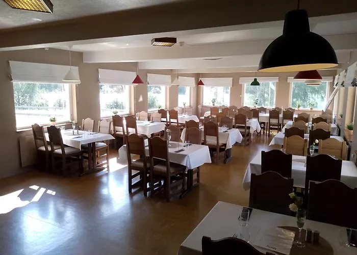 Motel Tretten Og Øyer